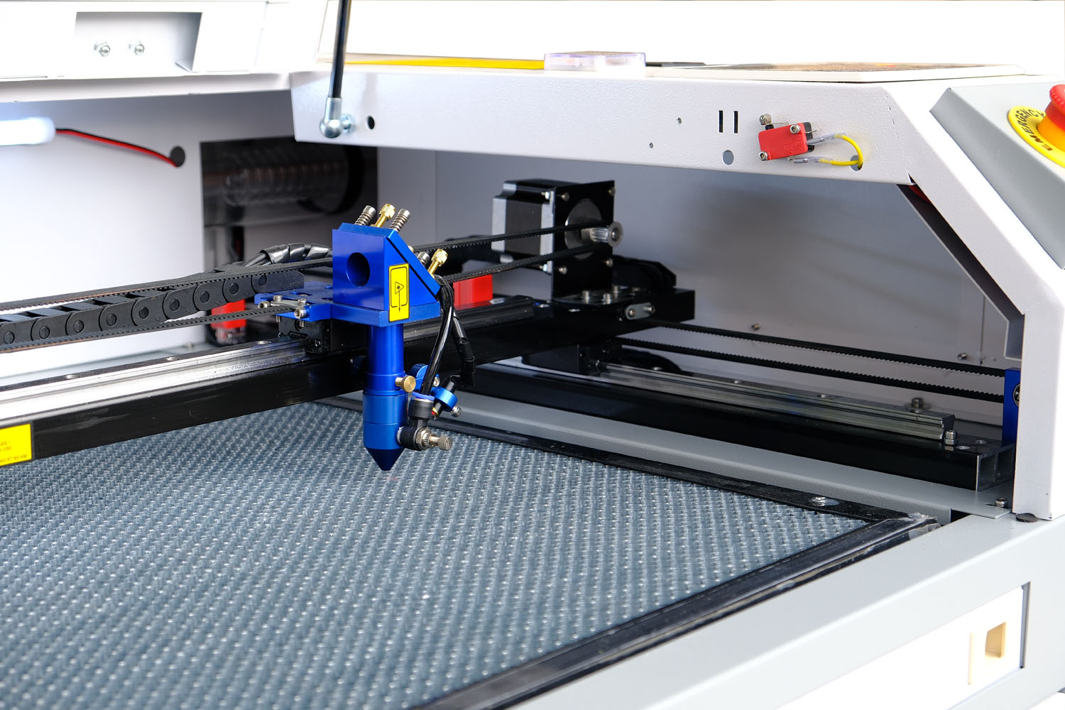 Laserplotter KH5030 tijdens bedrijf